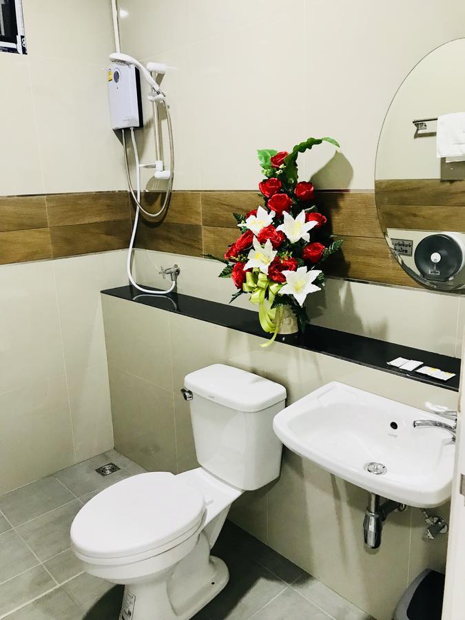 Hotel Jarat Mansion Surin Exterior foto
