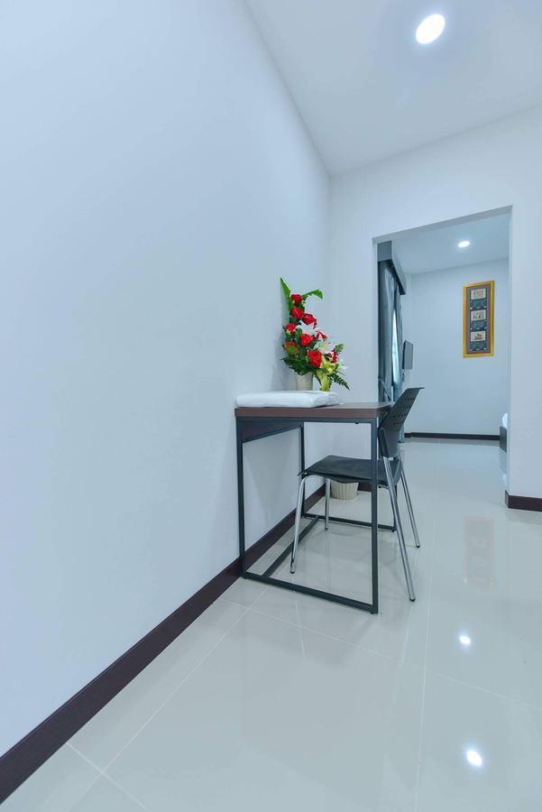 Hotel Jarat Mansion Surin Exterior foto